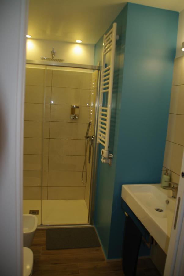 Hotel Travel House à La Spezia Extérieur photo